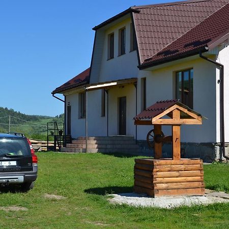 U Dvori Podgorodtsy Exterior foto