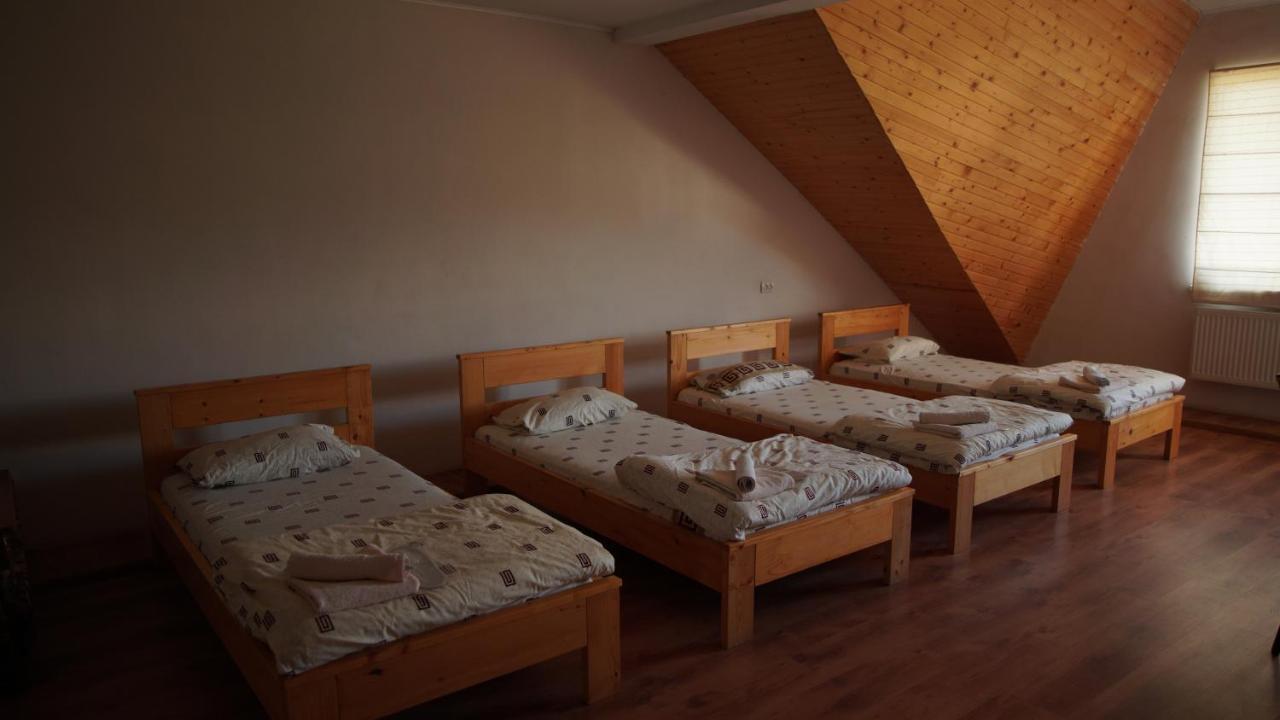 U Dvori Podgorodtsy Exterior foto